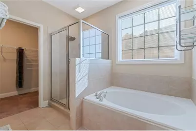 6365 Aarons Way, Flowery Branch, GA 30542 - Photo 15