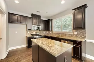 2010 Brightleaf Way, Marietta, GA 30060 - Photo 11