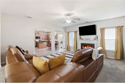 1316 Worcester Trail, McDonough, GA 30253 - Photo 5