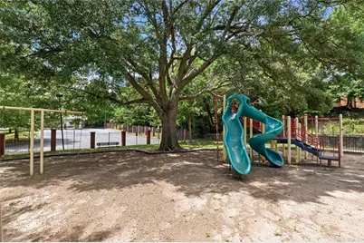 211 Merritts Avenue NW, Atlanta, GA 30313 - Photo 25