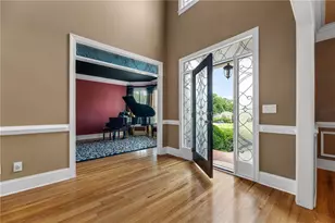 2359 Glenmore Ln, Snellville, GA 30078 - Photo 5