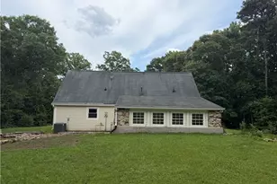 1526 Lost Mountain Rd, Powder Springs, GA 30127 - Photo 1