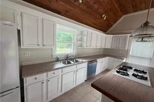 1526 Lost Mountain Rd, Powder Springs, GA 30127 - Photo 11
