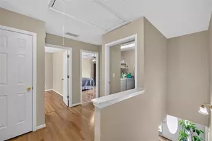 860 Scenic Lake Dr, Lawrenceville, GA 30045 - Photo 19