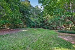 860 Scenic Lake Dr, Lawrenceville, GA 30045 - Photo 41