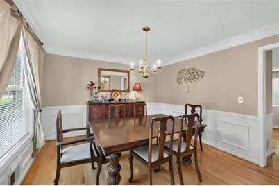 860 Scenic Lake Drive, Lawrenceville, GA 30045 - Photo 7