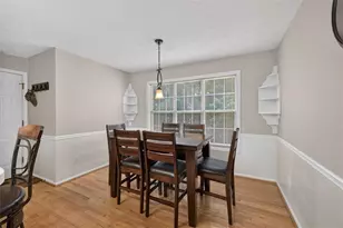 860 Scenic Lake Dr, Lawrenceville, GA 30045 - Photo 17