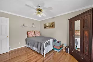 860 Scenic Lake Dr, Lawrenceville, GA 30045 - Photo 29