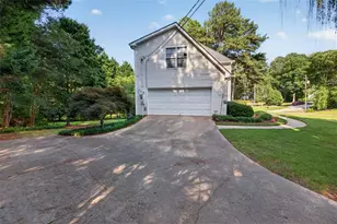 860 Scenic Lake Dr, Lawrenceville, GA 30045 - Photo 43