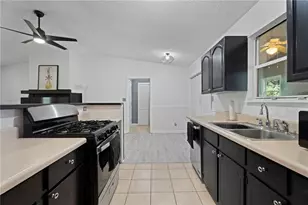 672 Lookout Ct, Lawrenceville, GA 30043 - Photo 11