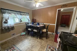 8969 Cornell Dr, Jonesboro, GA 30238 - Photo 3