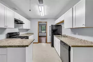 1430 Hillside Pl SE, Conyers, GA 30094 - Photo 9