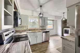 2376 Falls River Dr, Lithia Springs, GA 30122 - Photo 5