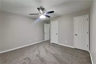 1041 Wicker Pine Dr, Lawrenceville, GA 30043 - Photo 13