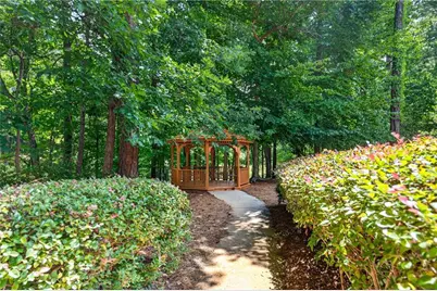 6076 Tennyson Park Way, Peachtree Corners, GA 30092 - Photo 39