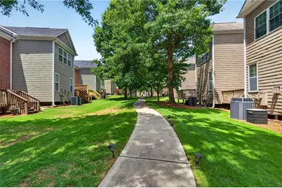 6076 Tennyson Park Way, Peachtree Corners, GA 30092 - Photo 41