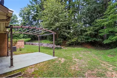 7101 Woodridge Lane, Union City, GA 30291 - Photo 11