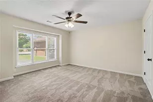 7101 Woodridge Ln, Union City, GA 30291 - Photo 7