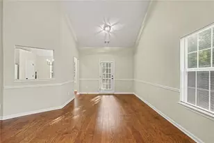 5343 Sapphire Cir, Ellenwood, GA 30294 - Photo 3