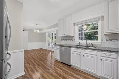 2313 Cambridge Street, Snellville, GA 30078 - Photo 17