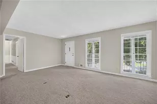 2313 Cambridge St, Snellville, GA 30078 - Photo 9