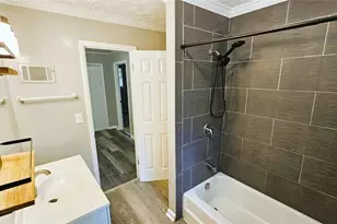 4701 Flat Shoals Rd, Union City, GA 30291 - Photo 5