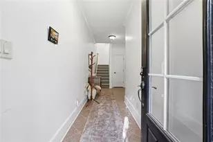934 Delaronde Ct, Sandy Springs, GA 30328 - Photo 5