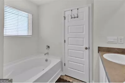 1054 Mackets Court, Atlanta, GA 30354 - Photo 23