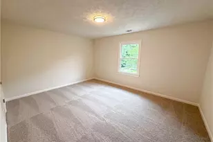 211 Blake St, Lawrenceville, GA 30046 - Photo 17