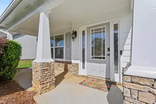 4719 Shady Lake Cir, Gainesville, GA 30507 - Photo 9