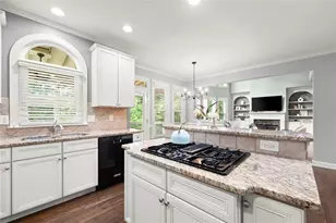 3552 Crown Peak Ct, Suwanee, GA 30024 - Photo 9