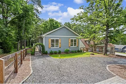 224 Lakeshore Circle SE, Acworth, GA 30101 - Photo 5