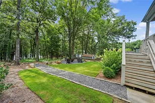 224 Lakeshore Cir SE, Acworth, GA 30101 - Photo 37