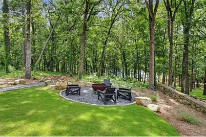224 Lakeshore Circle SE, Acworth, GA 30101 - Photo 41