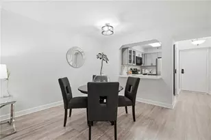 2870 Pharr Ct South NW, Atlanta, GA 30305 - Photo 5