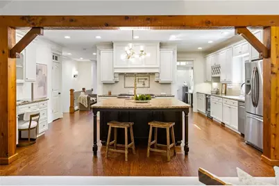 279 Lakeview Avenue NE, Atlanta, GA 30305 - Photo 11
