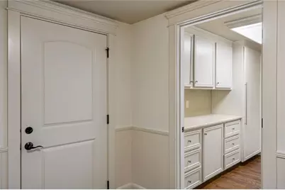 279 Lakeview Avenue NE, Atlanta, GA 30305 - Photo 61