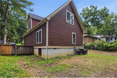 562 Woodlawn Avenue NW, Atlanta, GA 30318 - Photo 33