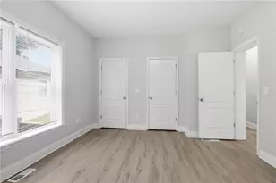562 Woodlawn Ave NW, Atlanta, GA 30318 - Photo 23