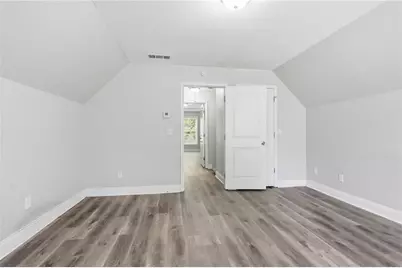 562 Woodlawn Avenue NW, Atlanta, GA 30318 - Photo 25