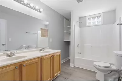 562 Woodlawn Avenue NW, Atlanta, GA 30318 - Photo 29