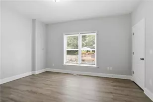562 Woodlawn Ave NW, Atlanta, GA 30318 - Photo 21