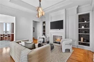 3376 Peachtree Rd NE, Atlanta, GA 30326 - Photo 9