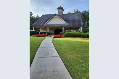8539 Braylen Manor Drive, Douglasville, GA 30134 - Photo 5