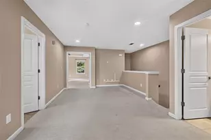 1572 NE Lenox Overlook Road NE, Atlanta, GA 30329 - Photo 17