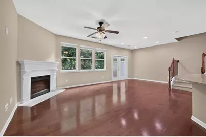 1572 NE Lenox Overlook Road NE, Atlanta, GA 30329 - Photo 5