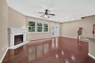 1572 NE Lenox Overlook Road NE, Atlanta, GA 30329 - Photo 5