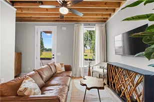 659 5th St, Fayetteville, GA 30214 - Photo 9