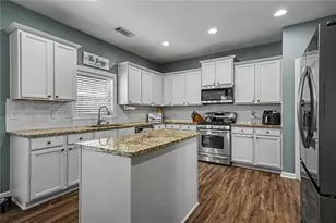 4877 Arbor View Parkway NW, Acworth, GA 30101 - Photo 3