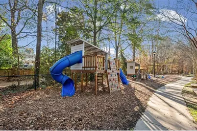 2730 Fontainebleau Drive, Dunwoody, GA 30360 - Photo 45